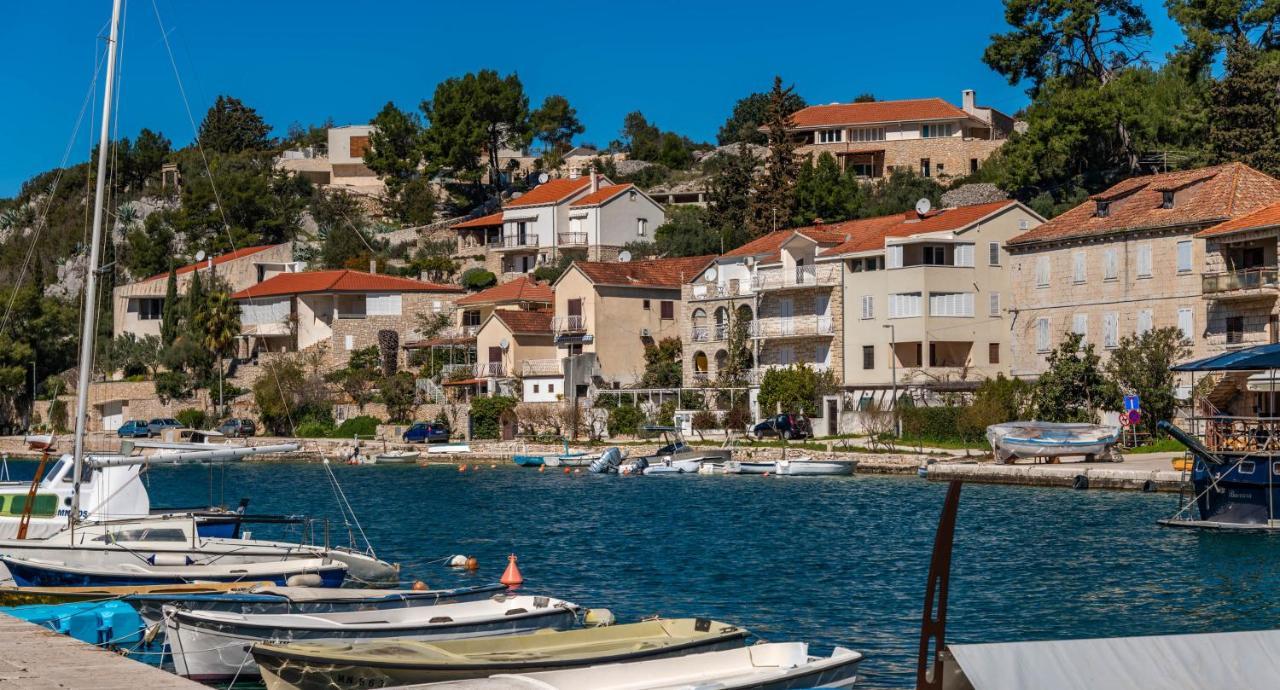 Amare Apartments Bobovisca المظهر الخارجي الصورة