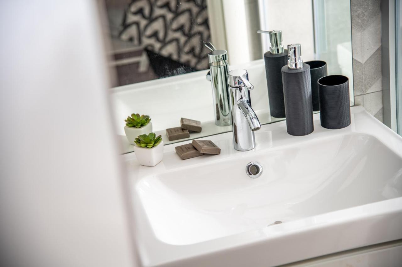 Amare Apartments Bobovisca المظهر الخارجي الصورة